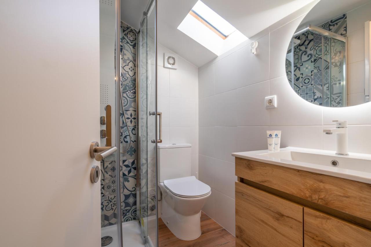Host Wise - Fantastic Contemporary Flat W Balcony Leilighet Porto Eksteriør bilde