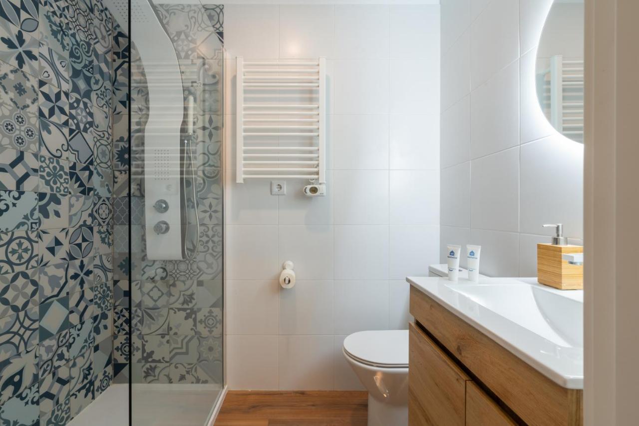 Host Wise - Fantastic Contemporary Flat W Balcony Leilighet Porto Eksteriør bilde