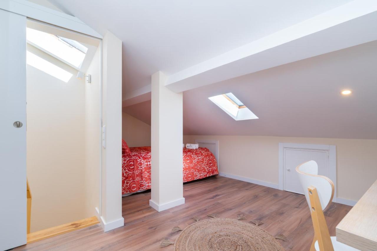 Host Wise - Fantastic Contemporary Flat W Balcony Leilighet Porto Eksteriør bilde